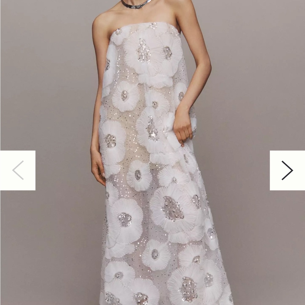 Looking for a Helsi Margot Strapless Beaded Floral Tulle Gown!!